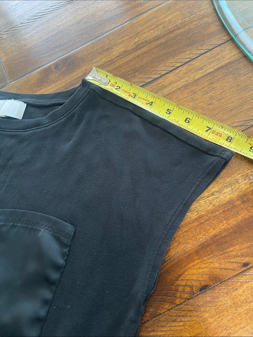 Nordstrom Rack Black Short Sleeve Crew neck Tee T-shirt Small 100% cotton pocket - Picture 9 of 9